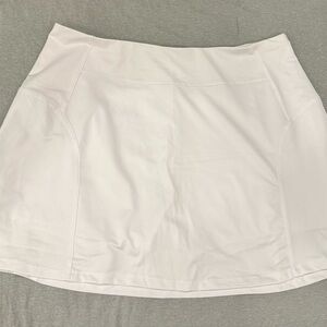 New✨ÔNBAY Bright White Tennis/Golf Sport Skirt with Built-in Shorts | XL